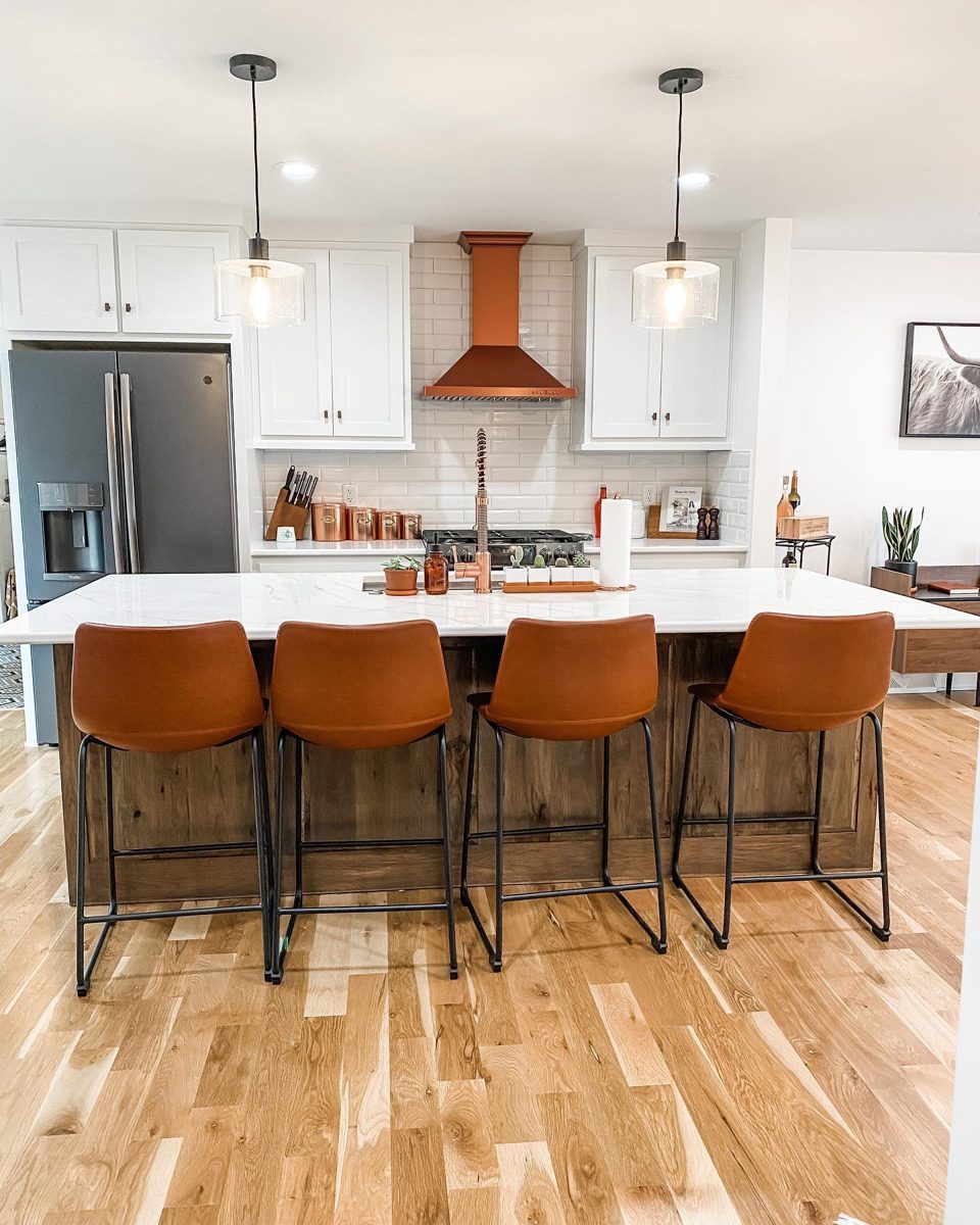 Open kitchen with island seating